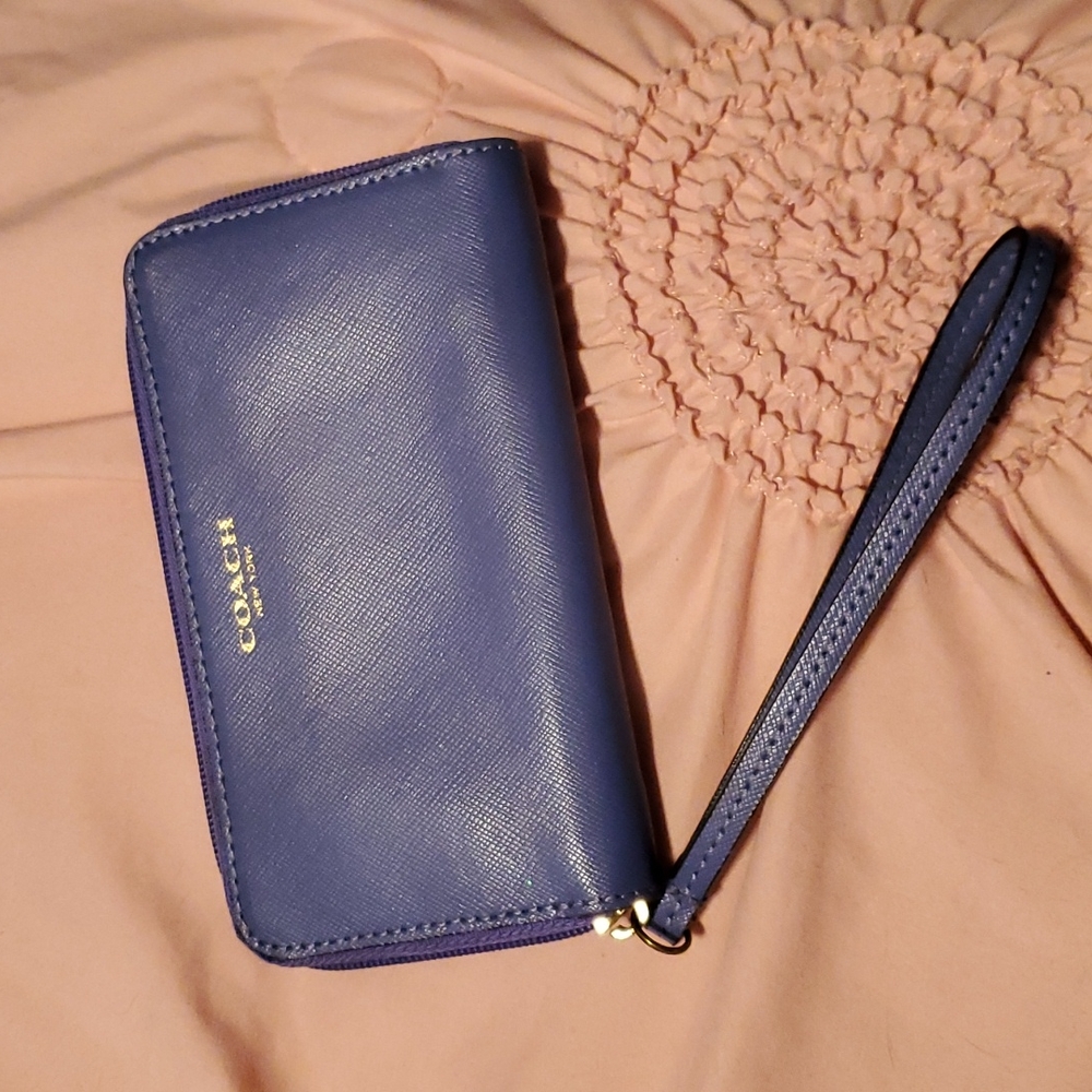 Coach Wristlet Wallet